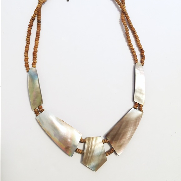 Mother of pearl toggle collar necklace - Picture 1 of 4